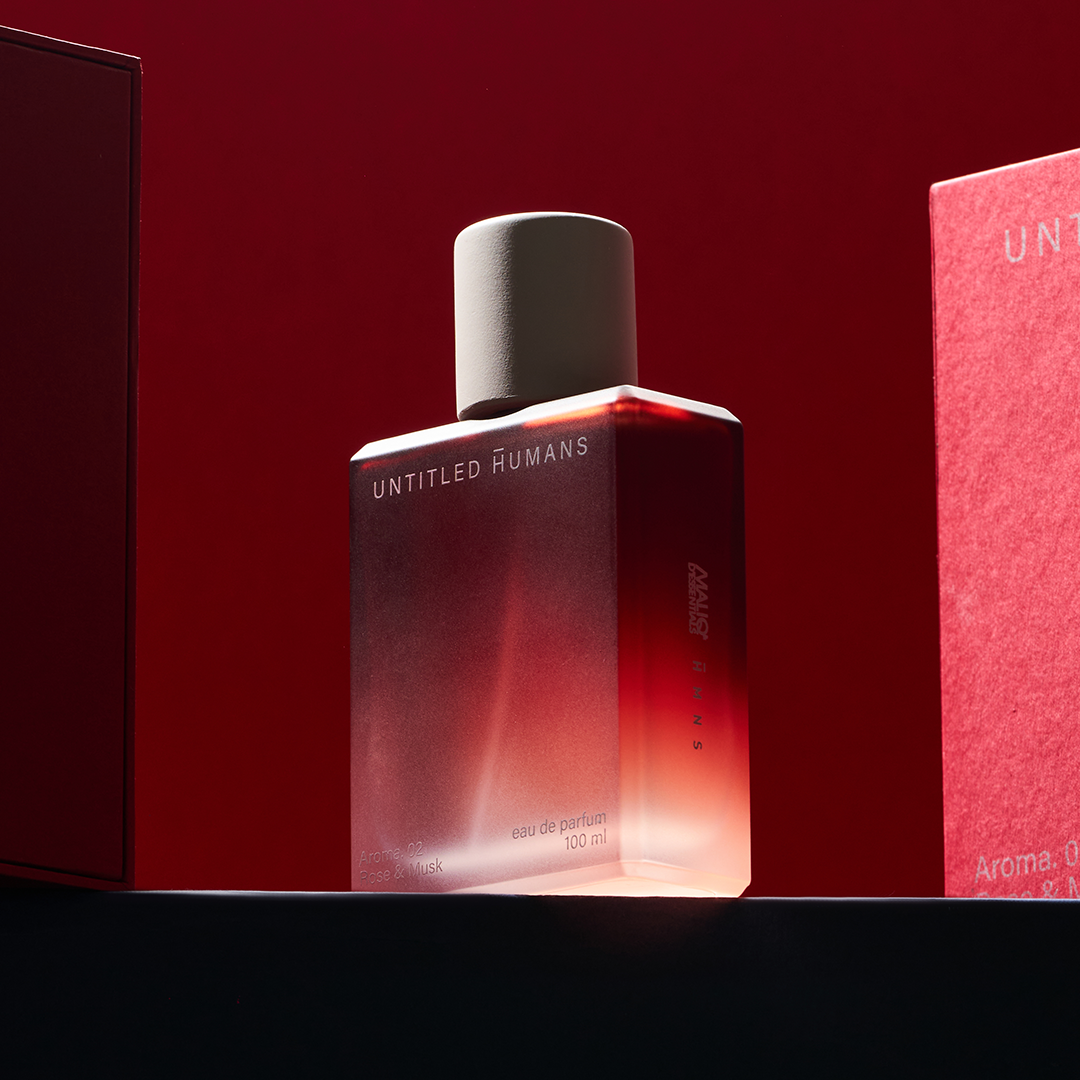 Untitled Humans Aroma 02 - Main Image